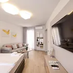 아파트 Arsenal Lofts 자다르