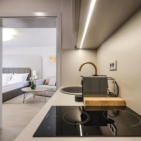 Arsenal Lofts Apartment Zadar