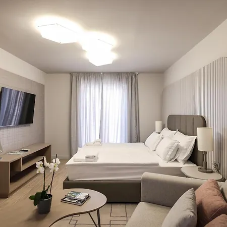 Arsenal Lofts Apartment